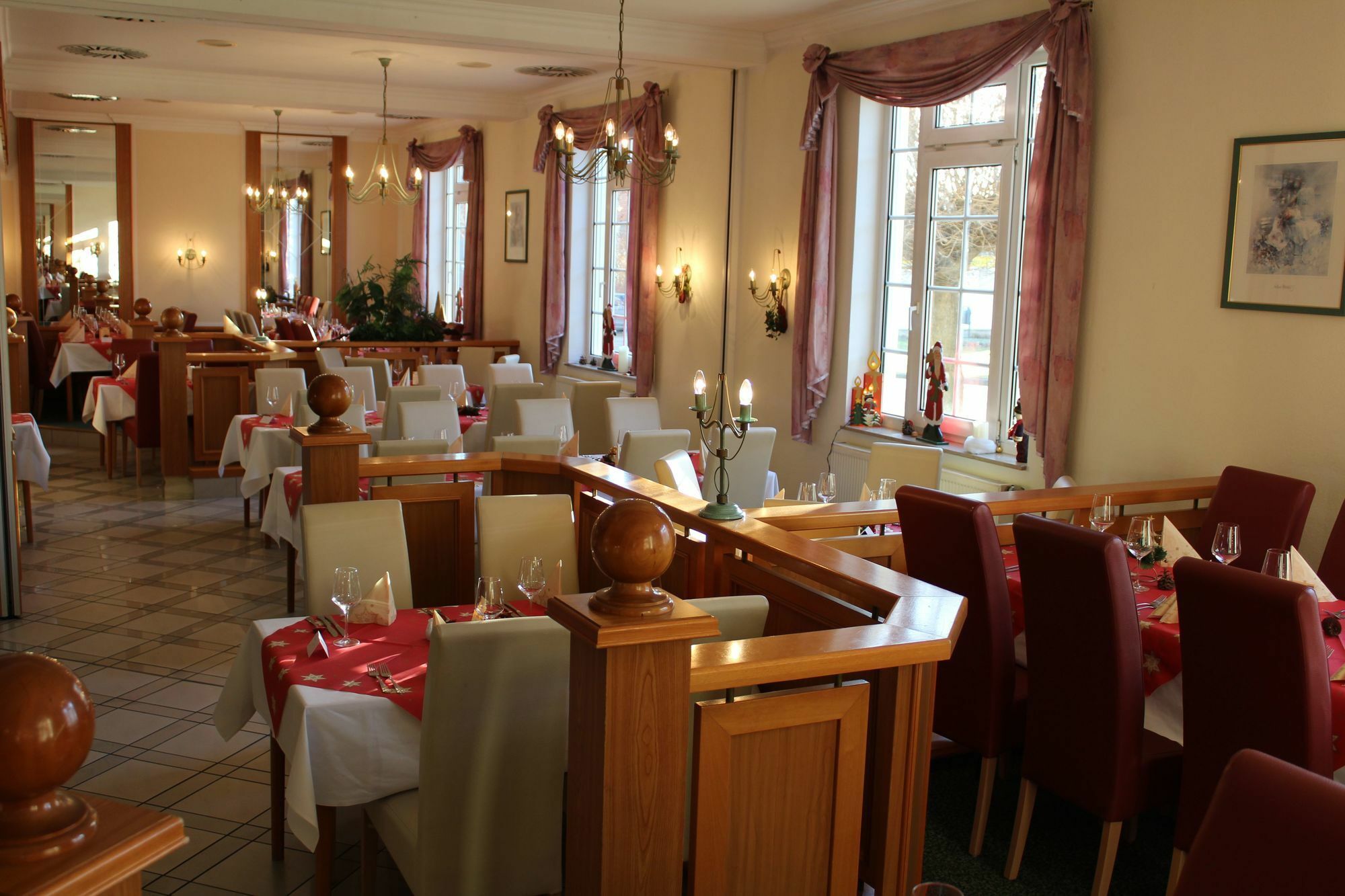 ארפורט Hotel Weisser Schwan מראה חיצוני תמונה